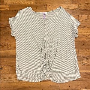 Cute gray/white stripe top small